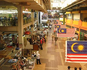 Du ngoạn Malaysia "thiên đường" mua sắm